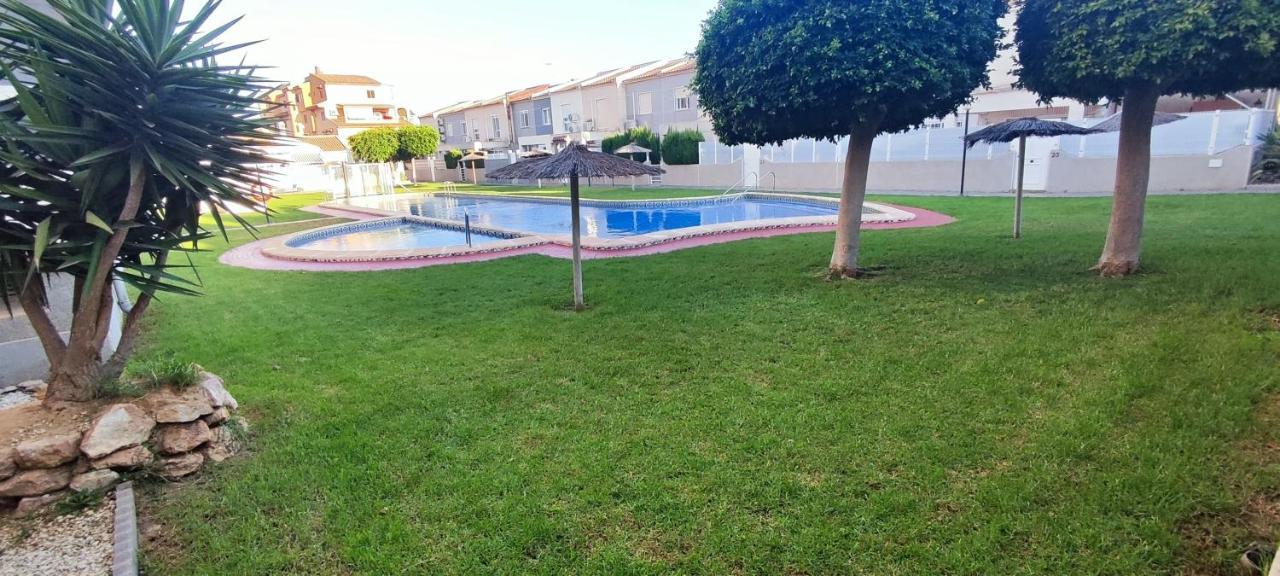 Estudio De Lujo Torrevieja Ngoại thất bức ảnh